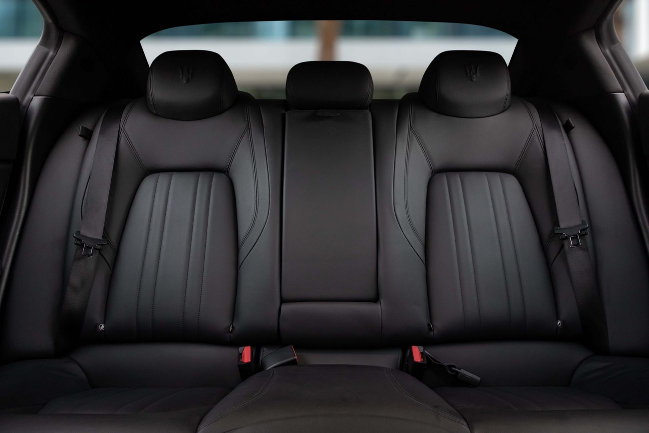 مازيراتي جيبلي Ghibli | 2,742 P.M | 0% Downpayment | GHIBLI GT HYBRID | WARRANTY!