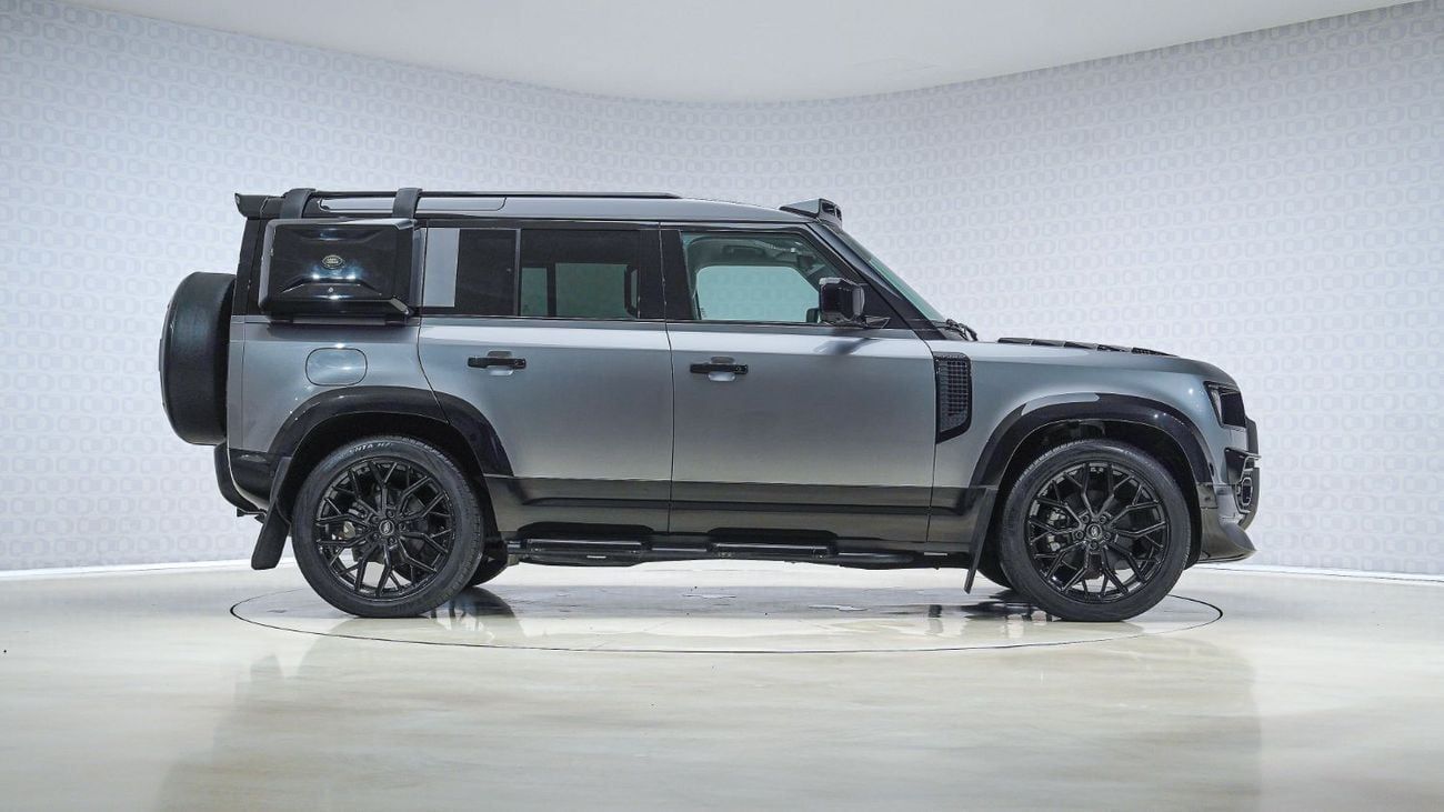 لاند روفر ديفندر P300 110 SE 2.0L (7 Seater) | AED 3,812 PM | Up to 3 Years Warranty | GCC