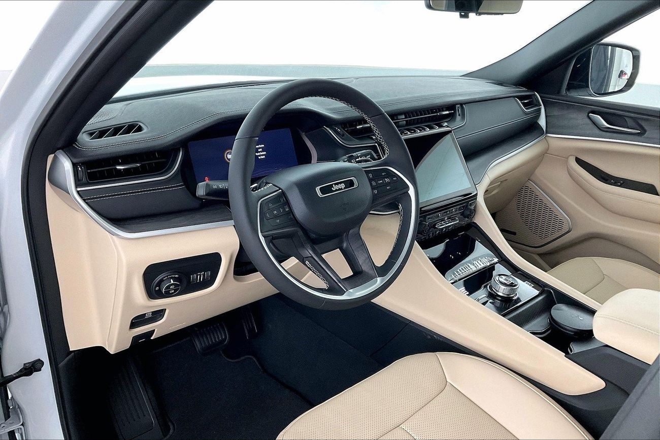 Jeep Cherokee Limited Plus | 1 year free warranty | 0 Down Payment