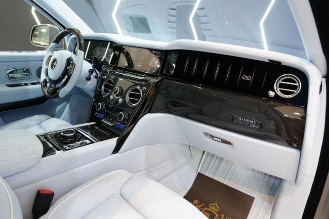Rolls-Royce Cullinan BLACK BADGE, миниатюра 26