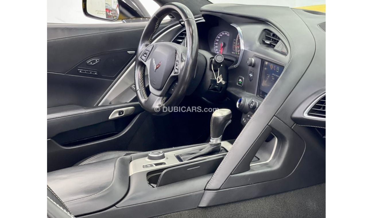 Chevrolet Corvette C7 2014 Chevrolet Corvette 6,2L V8 C7 Z06, Full Service History, Low Kms, GCC