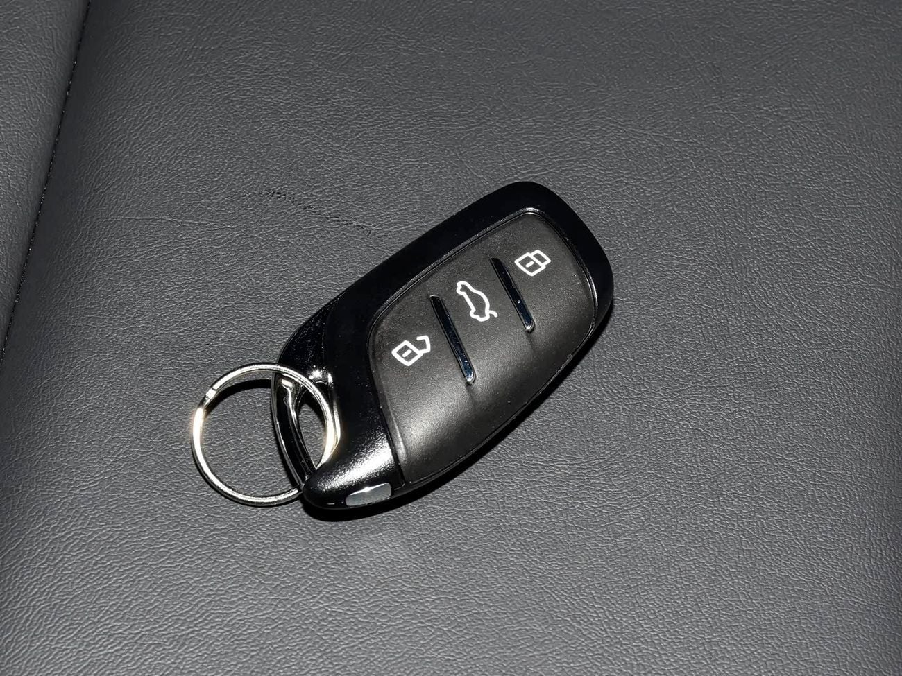 أم جي 5 MG5 DELUXE 1.5L 2025 MODEL CHINESE SPECS EXPORT PRICE