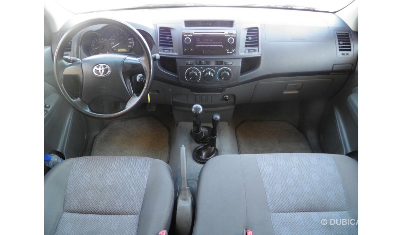 Toyota Hilux 2014 4X4 REF#52