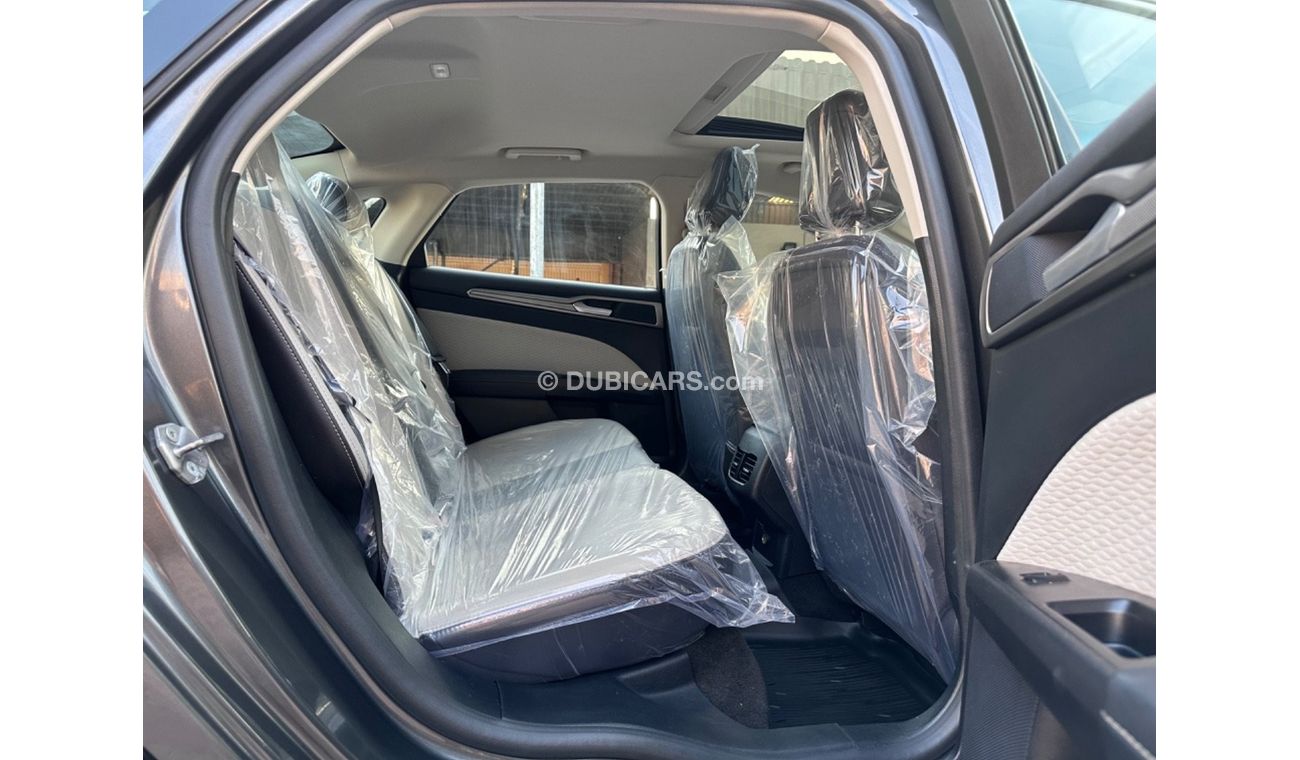 Used Ford Fusion 2019 for sale in Dubai - 682757