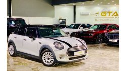 Mini Cooper 2015 Mini Cooper 4-Door, Warranty, Full Mini History, GCC, Low Kms