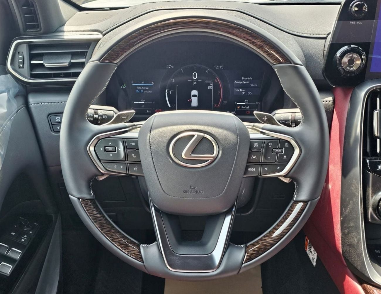لكزس LX 600 توربو سبورت لكزس LX600 تيربو سبورت || محرك بنزين V6 سعة 3.5 لتر، دفع رباعي، ناقل حركة أوتوماتيكي | رادار | إغلاق