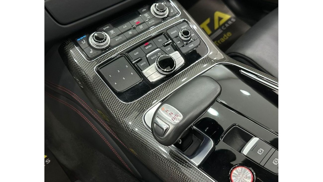 Audi S8 TFSI quattro 2015 Audi S8 Quattro, Full Service History, Full Options, Excellent Condition, GCC Spec