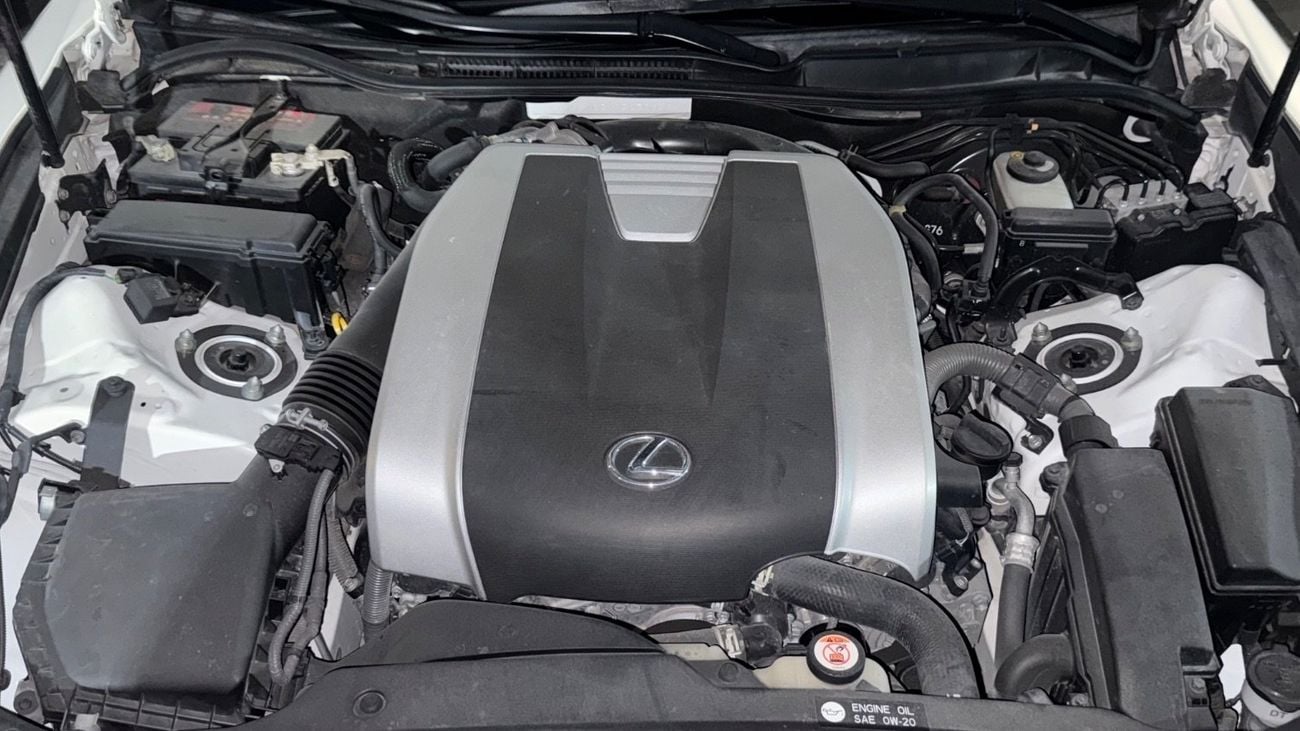 لكزس IS 350 F Sport Platinum 3.5L