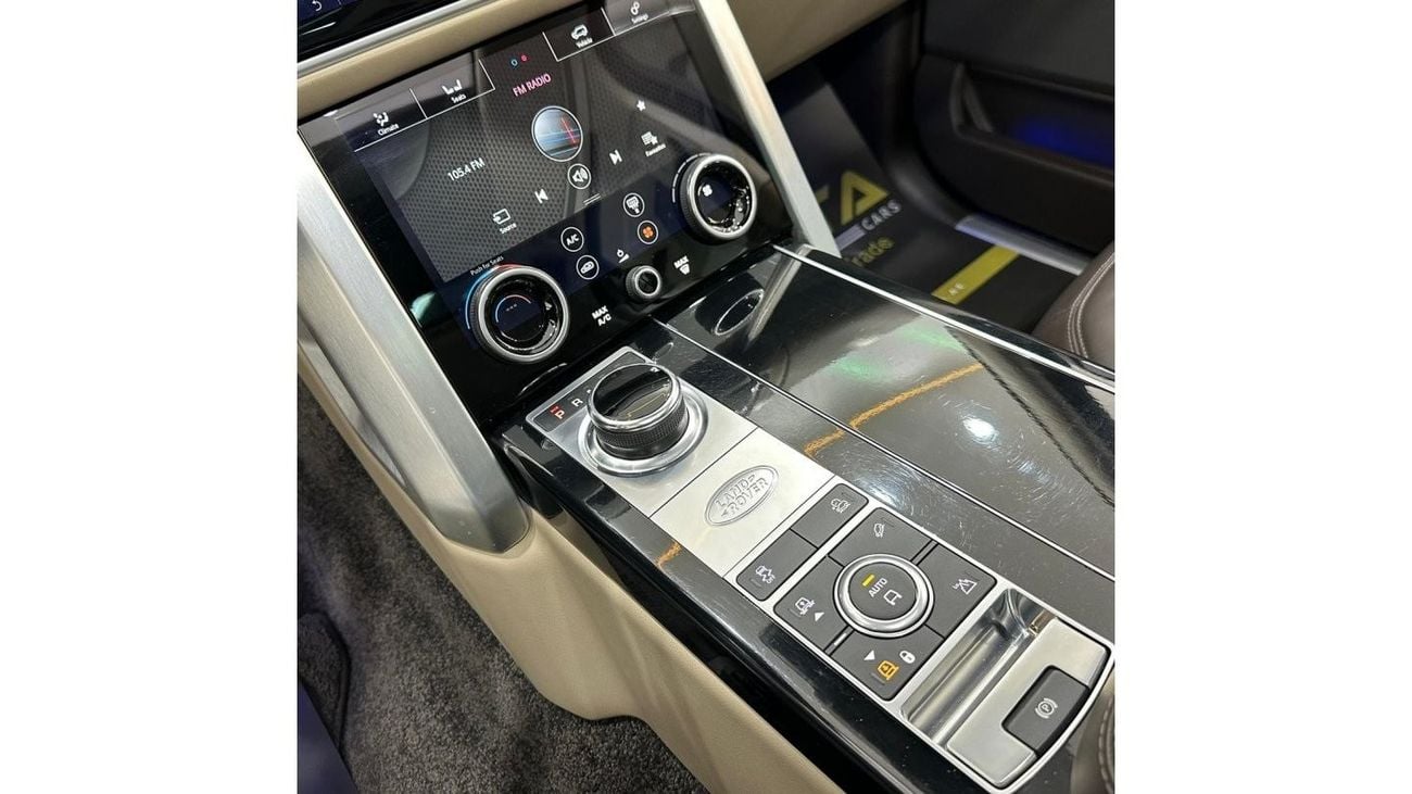 Land Rover Range Rover 2020 Range Rover Vogue P400, Mar 2025 Range Rover Warranty, Apr 2026 Range Rover Service Pack, GCC
