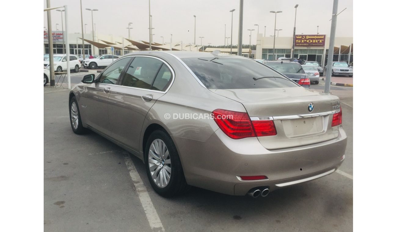 BMW 730Li i model 2012 GCC car prefect condition full service full option low mileage