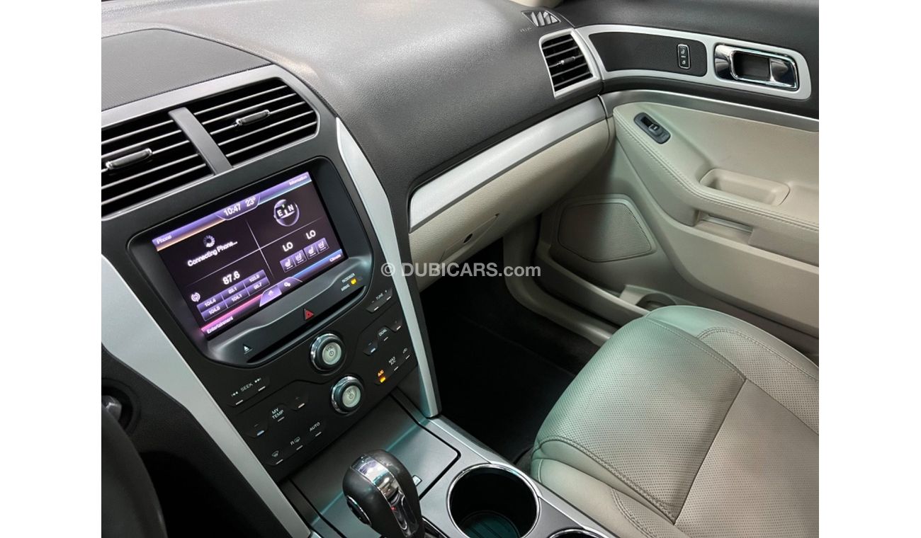 Ford Explorer GCC .. FSH .. XLT .. Panoramic .. V6