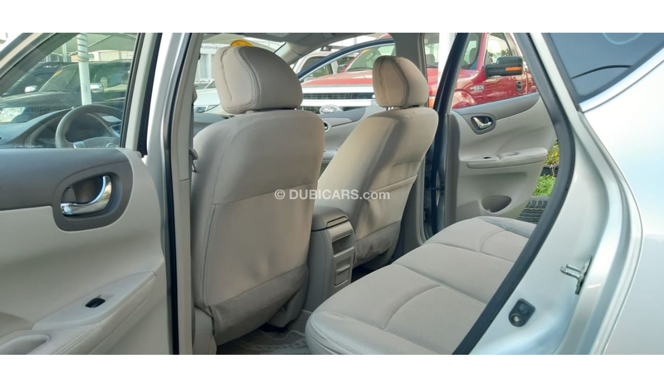 Nissan Tiida Gulf - No. 2 - screen - camera - alloy wheels in excellent condition