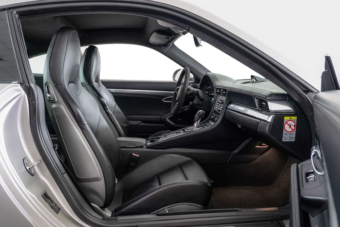 Porsche 911 CARRERA S