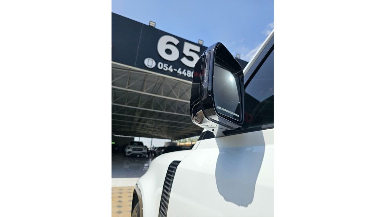 Land Rover Defender 110 X-Dynamic SE P300 110 SE P300