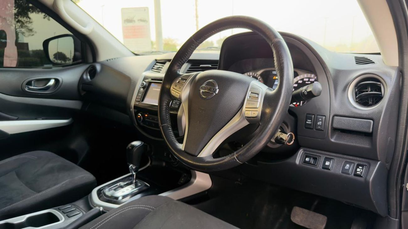 Nissan Navara DOUBLE CAB | NUDGE BAR | AWNING CAMPING TENT | AUTO | 2.3L DIESEL | RHD