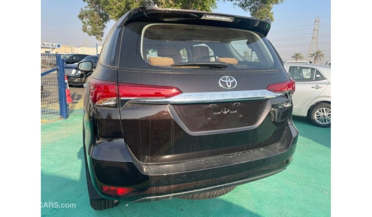 تويوتا فورتونر 2022 Toyota Fortuner GXR (AN150), 5dr SUV, 4CYL DIESEL Automatic, Four Wheel Drive