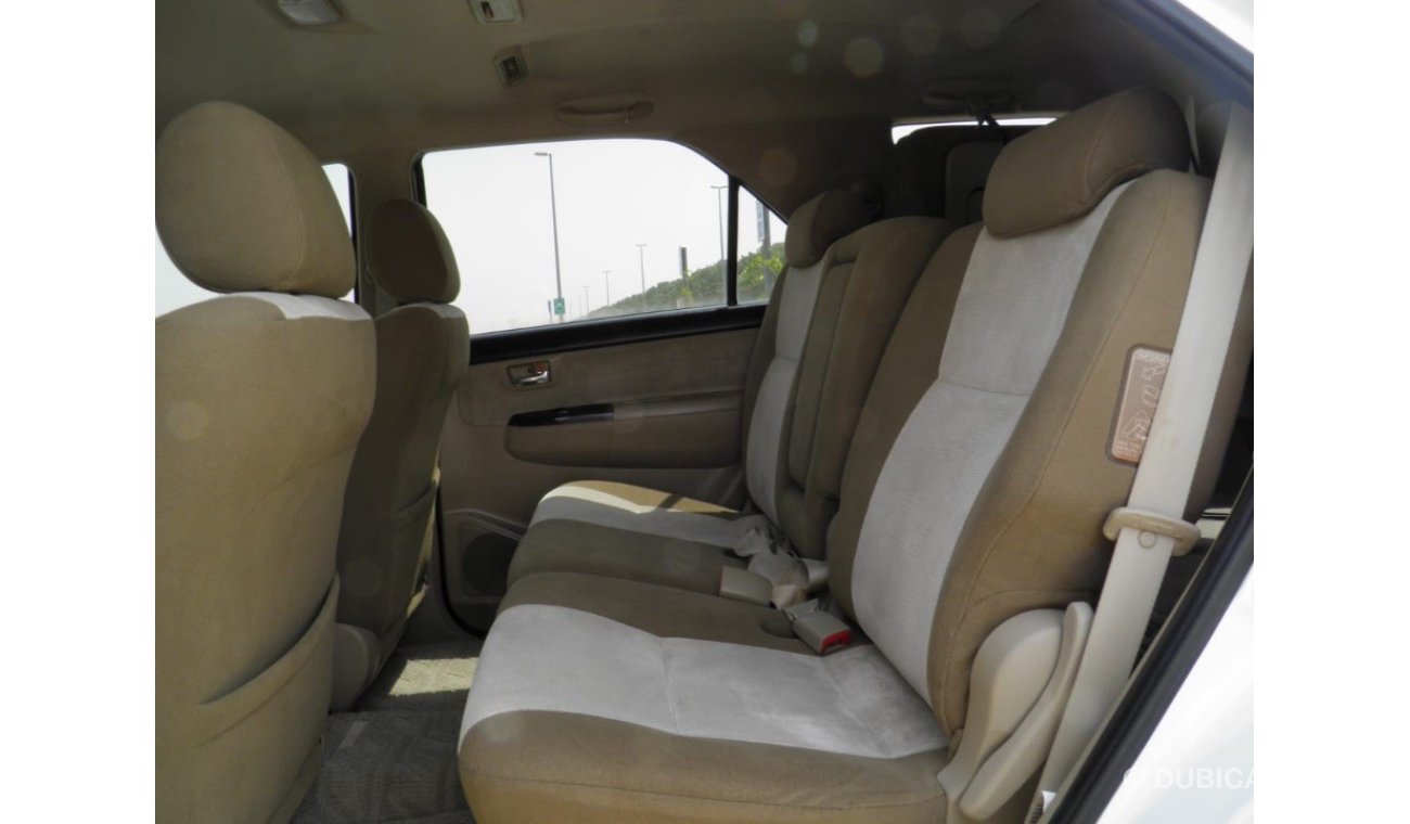 Toyota Fortuner 2014 V6 ref #418