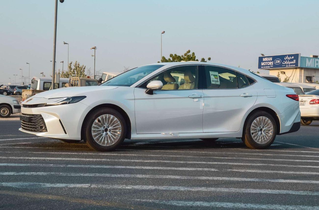تويوتا كامري LE 2.5L FWD SEDAN 2026