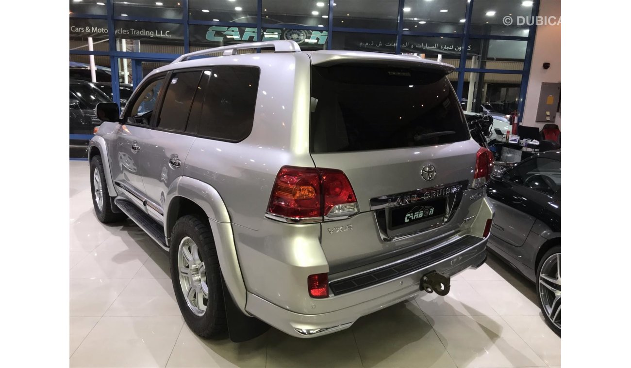 Toyota Land Cruiser XTREME 5.7L VXR - 2013 - GCC - ONE YEAR WARRANTY