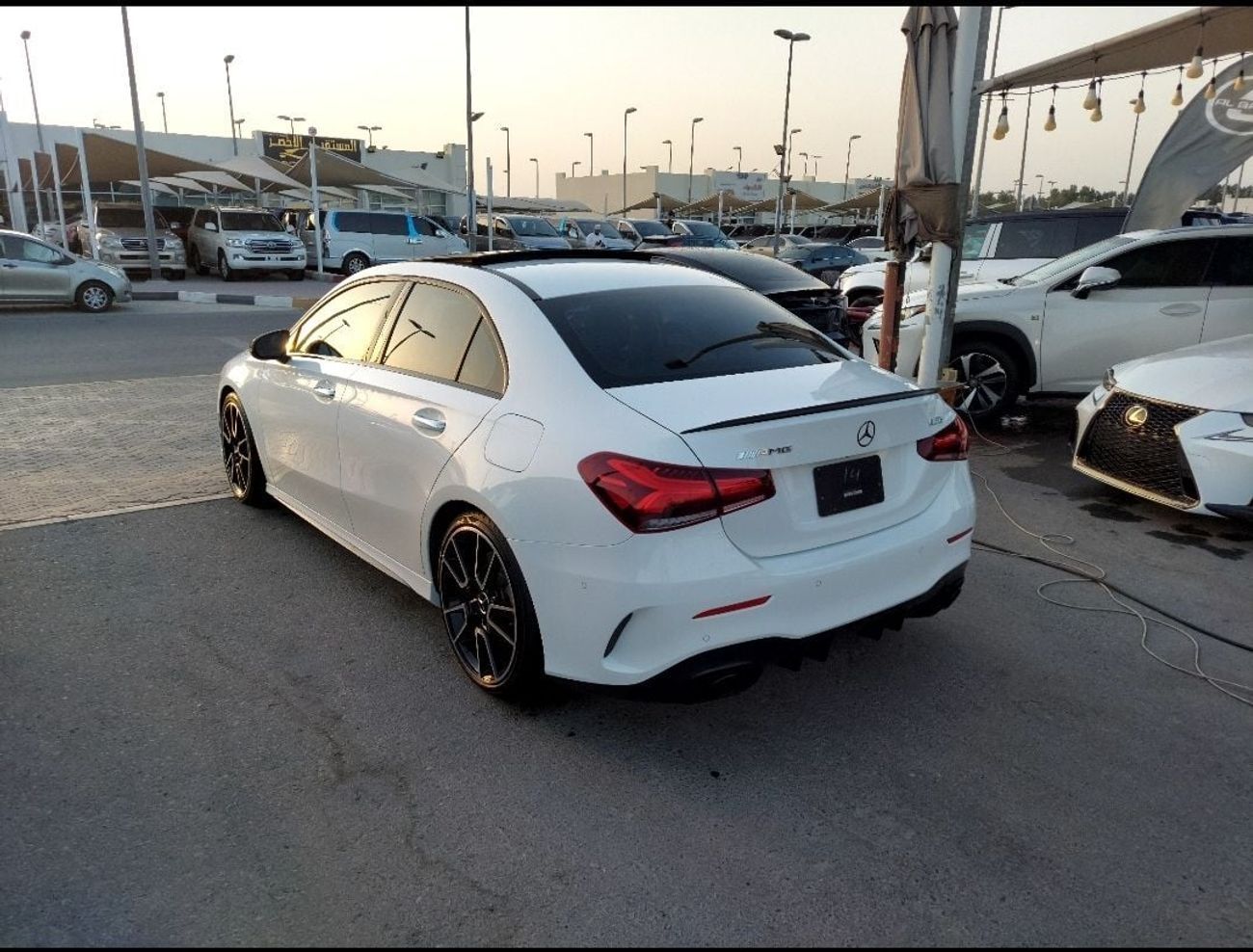 مرسيدس بنز A 35 AMG Premium + 2.0L