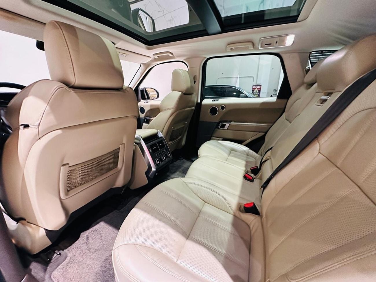 Land Rover Range Rover Sport SE