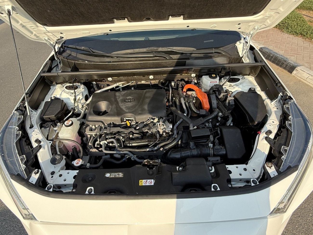 Toyota RAV4 XLE 2.5L