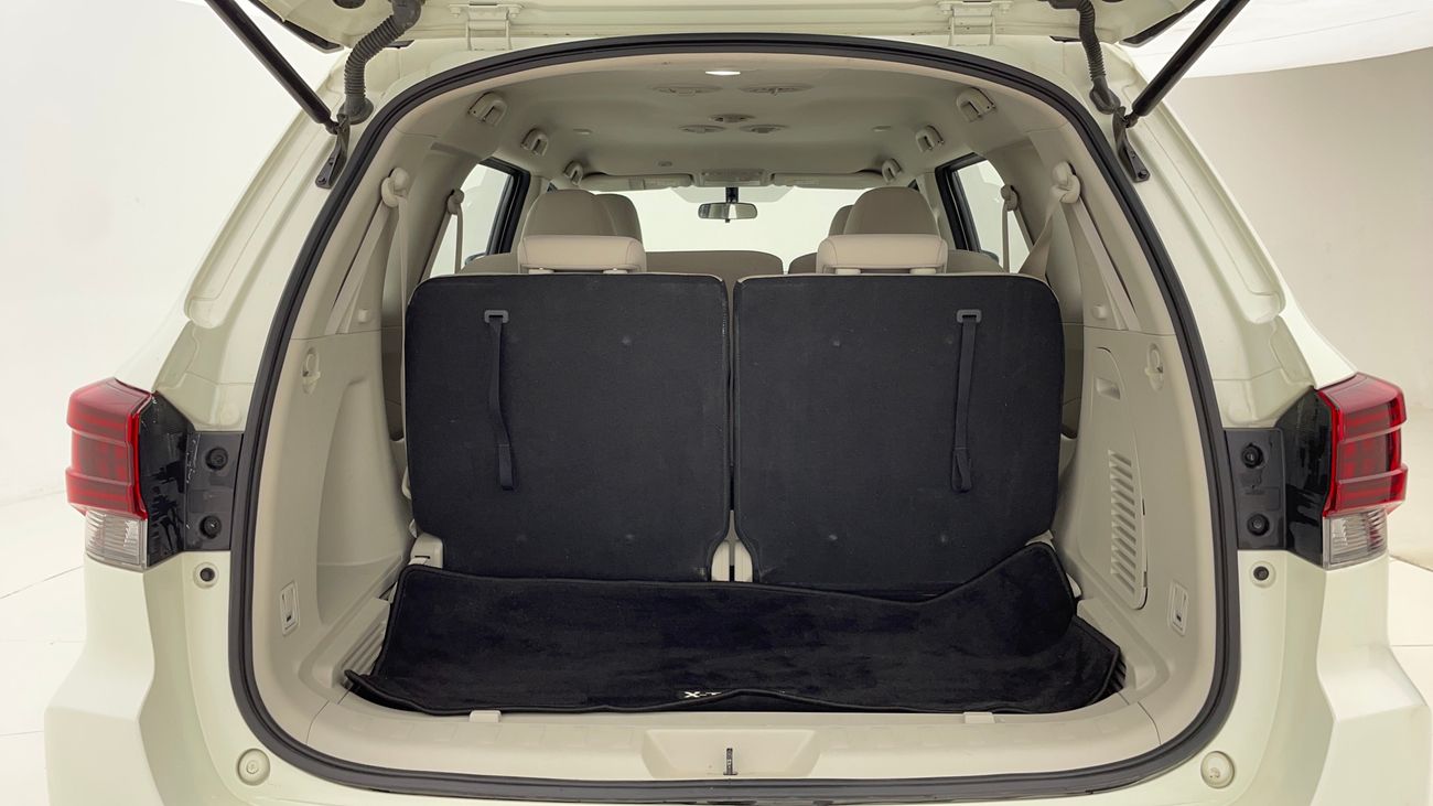 نيسان إكستيرا SE 2.5 | بدون دفعة مقدمة | اختبار القيادة في المنزل