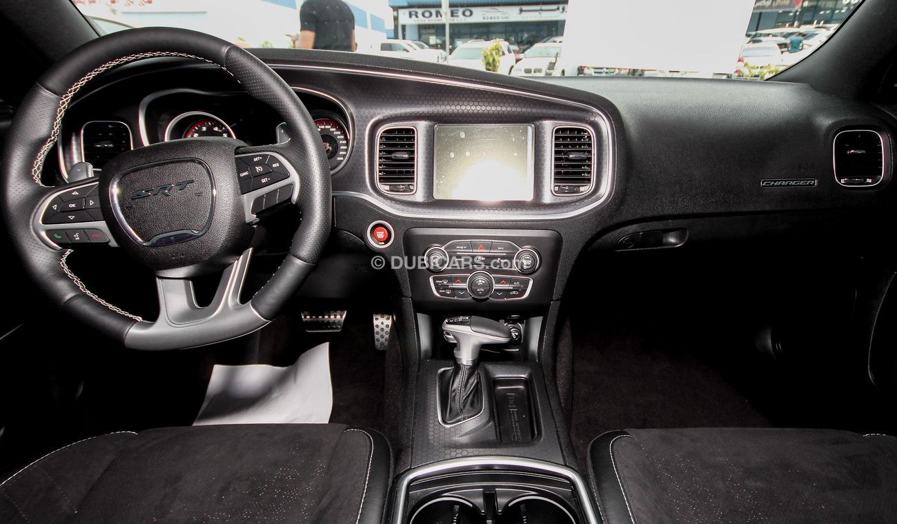 Dodge Charger SRT 392 HEMI