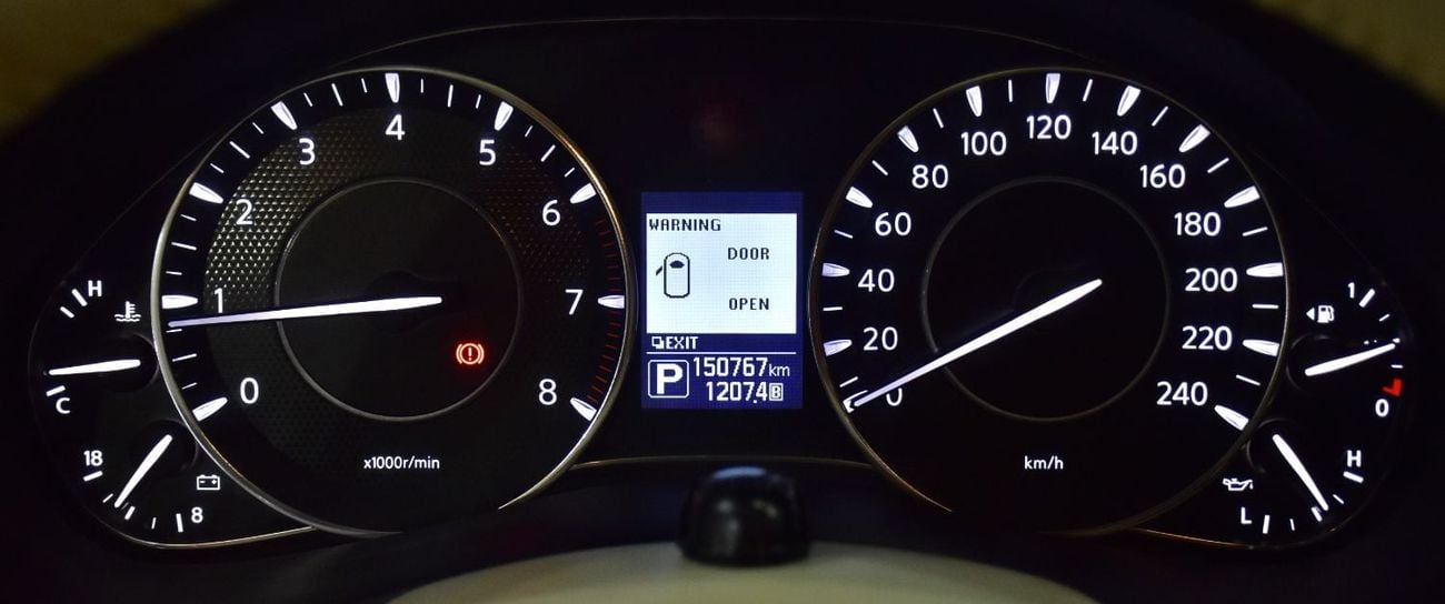 Nissan Patrol LE TITANIUM EXCELLENT DEAL for our Nissan Patrol Titanium V8 ( 2018 Model ) in Grey Color GCC Specs