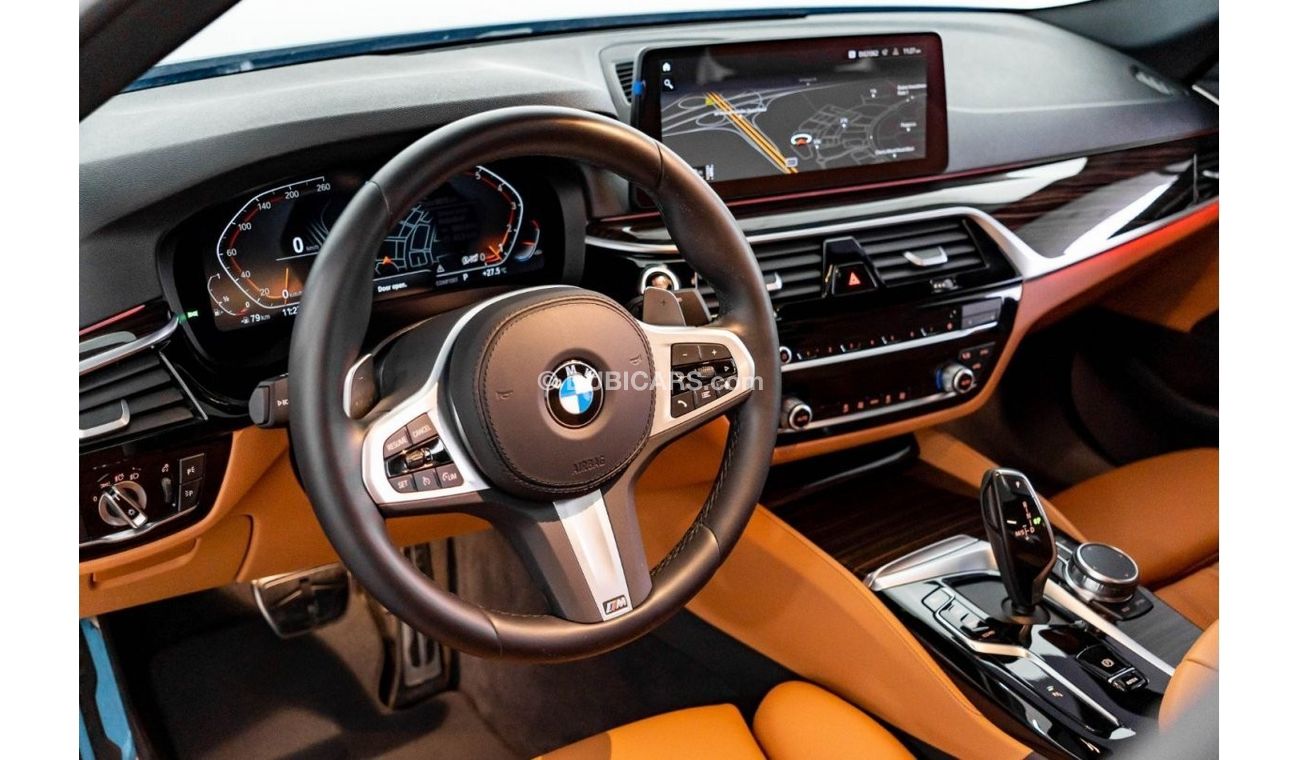 BMW 520i 2023 BMW 520i M-Sport / BMW Warranty and Service Contract