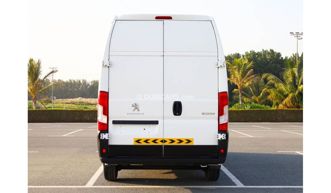 Peugeot Boxer Diesel | Delivery Van |  2.0L | Excellent Condition | GCC