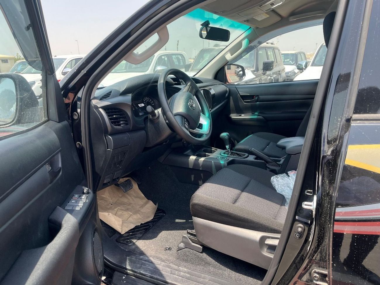 تويوتا هيلوكس HILUX 2.7L AT BASIC 2025