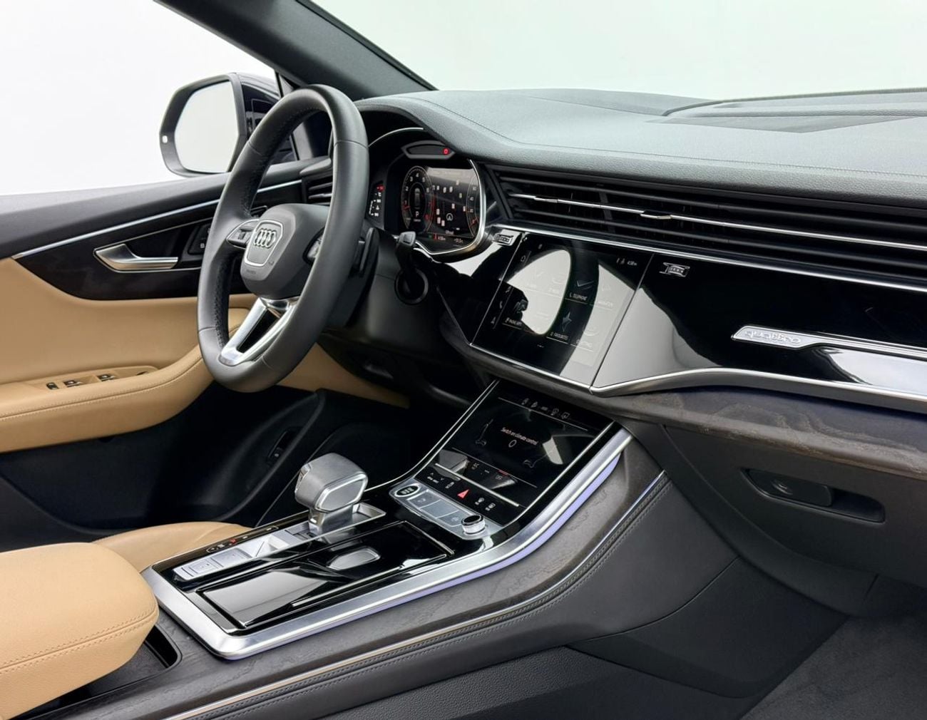 Audi Q8 2023 Audi Q8 55TFSI Quattro, 2028 Audi Warranty, Full Audi Service History, Excellent Condition, GCC