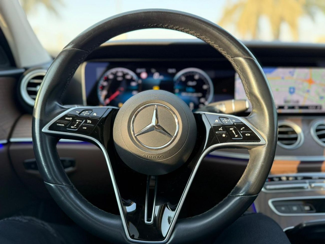 مرسيدس بنز E200 EL1 2.0L