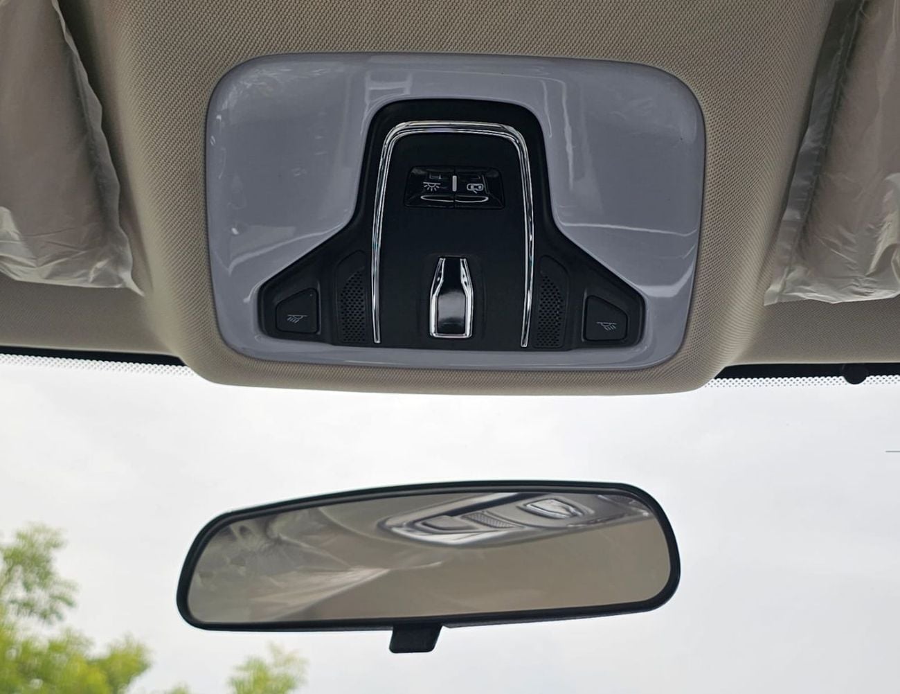 Chery Arrizo 5 STANDARD || 1.5L PETROL V4 | FABRIC SEATS | KEY START | RAER PARKING SENSOR (CODE # TARZ)