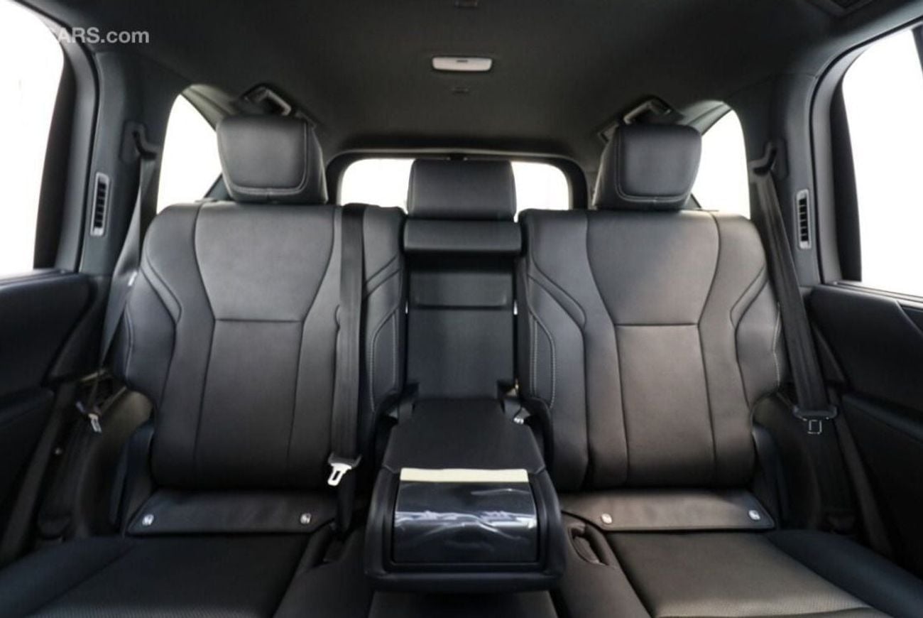 لكزس LX 600 Signature 3.5L ( CYL)