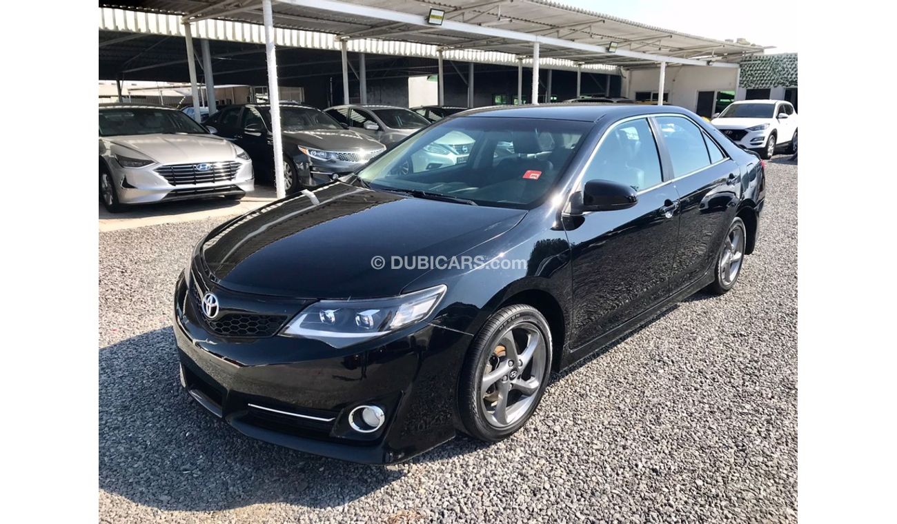 Used Toyota Camry 2013 for sale in Dubai 488108