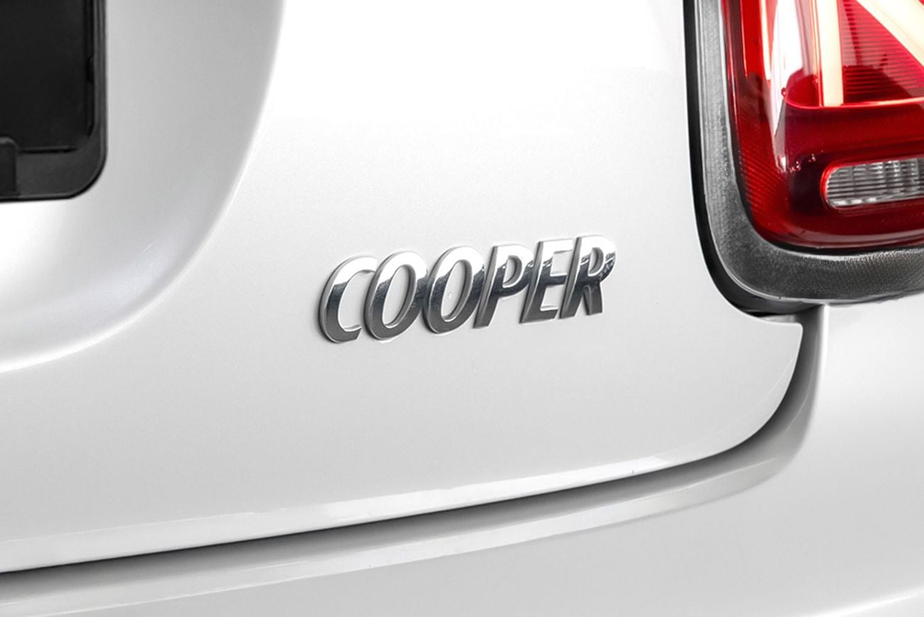 Mini Cooper Std 1.5L (5 Seater)