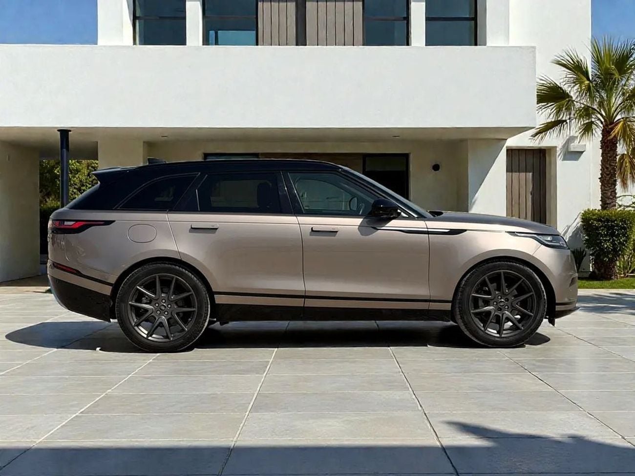 لاند روفر رينج روفر فيلار !! EID SALE !! 1 YEAR FREE WARRANTY !!  AED 2,320 P.M | 0% DOWN PAYMENT | RANGE ROVER VELAR P250 S