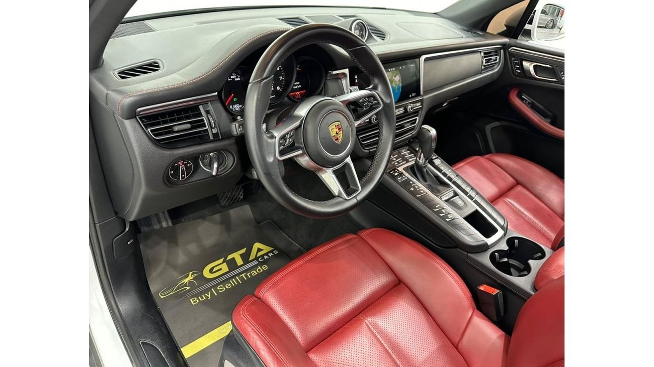بورش ماكان std 2021 Porsche Macan, Warranty, Full Porsche Service History, Full Options, GCC