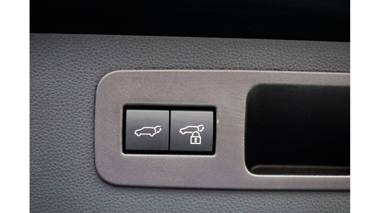 لكزس LX 600 LEXUS_LX_600_VIP_3.5L_V6_MODEL_2022