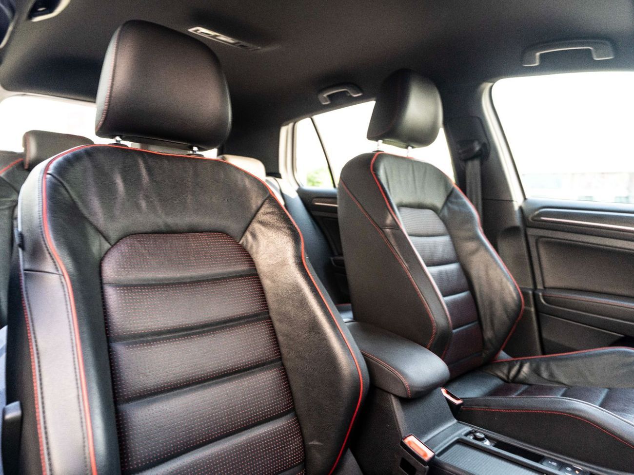 فولكس واجن جولف GTI GTI