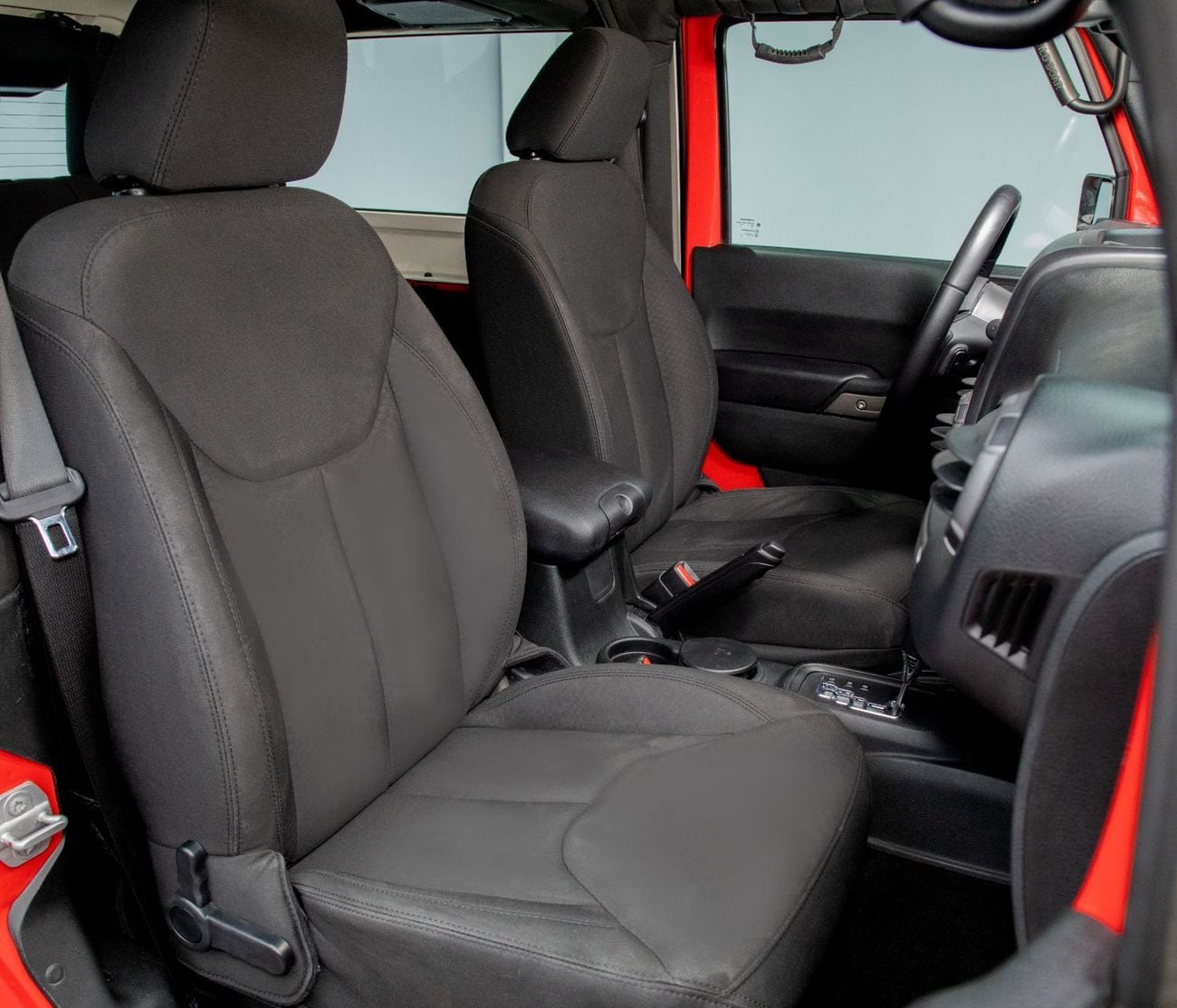 Jeep Wrangler Sport 3.6L A/T