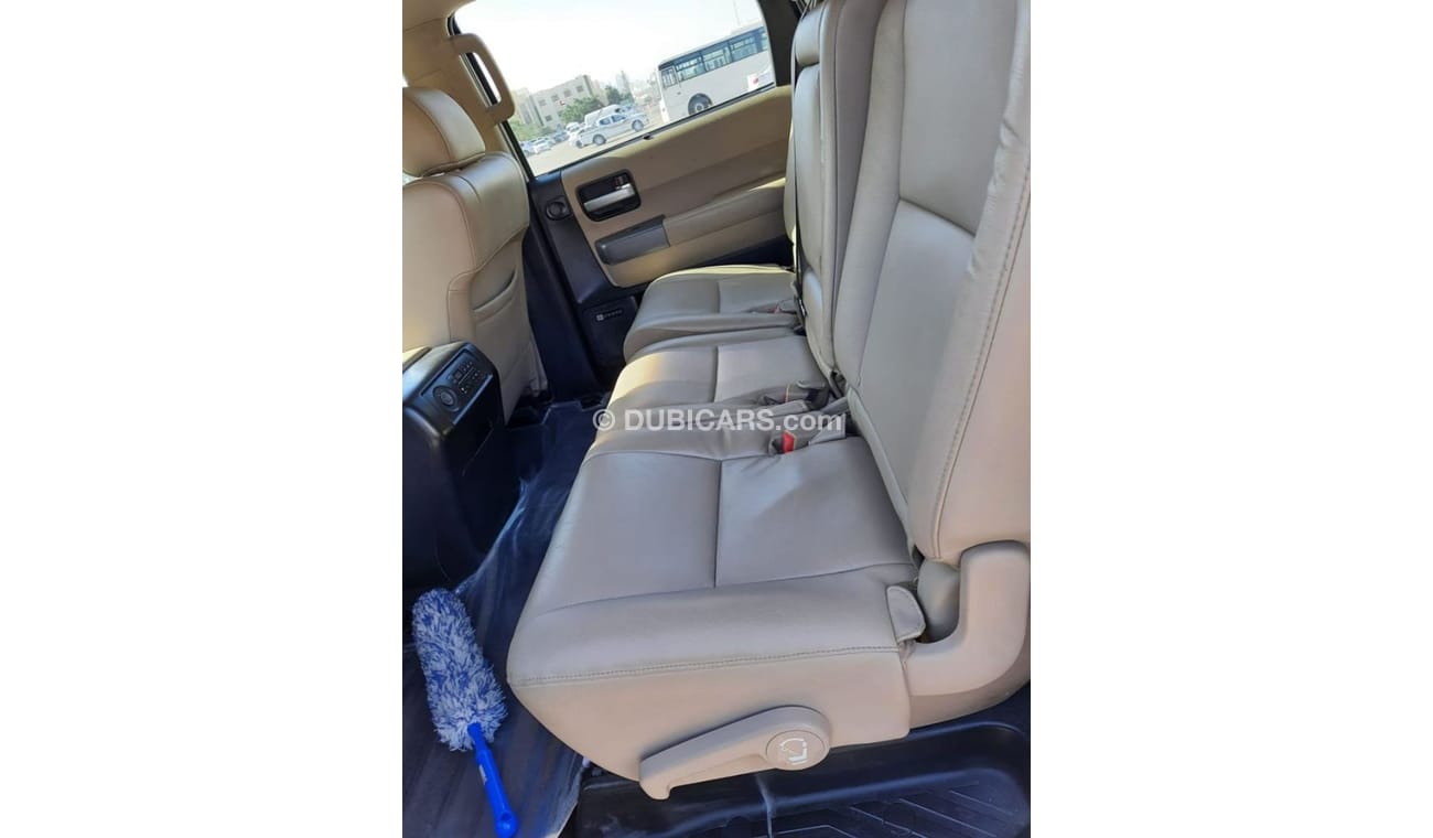 تويوتا سيكويا تويوتا سيقويا 2013 ليمتد مواصفات خليجي بدون حوادث