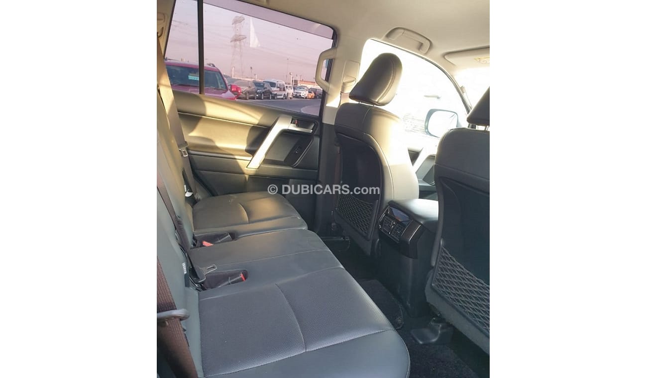 Toyota Prado 2.8 (DIESEL) - TXL - 4X4 - PUSH - (RHD)