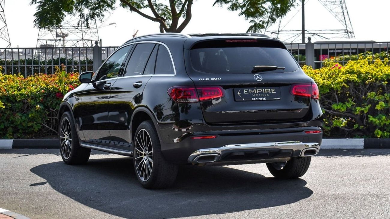 Mercedes-Benz GLC 300 4MATIC Mercedes GLC300 AMG / 2021 / USA