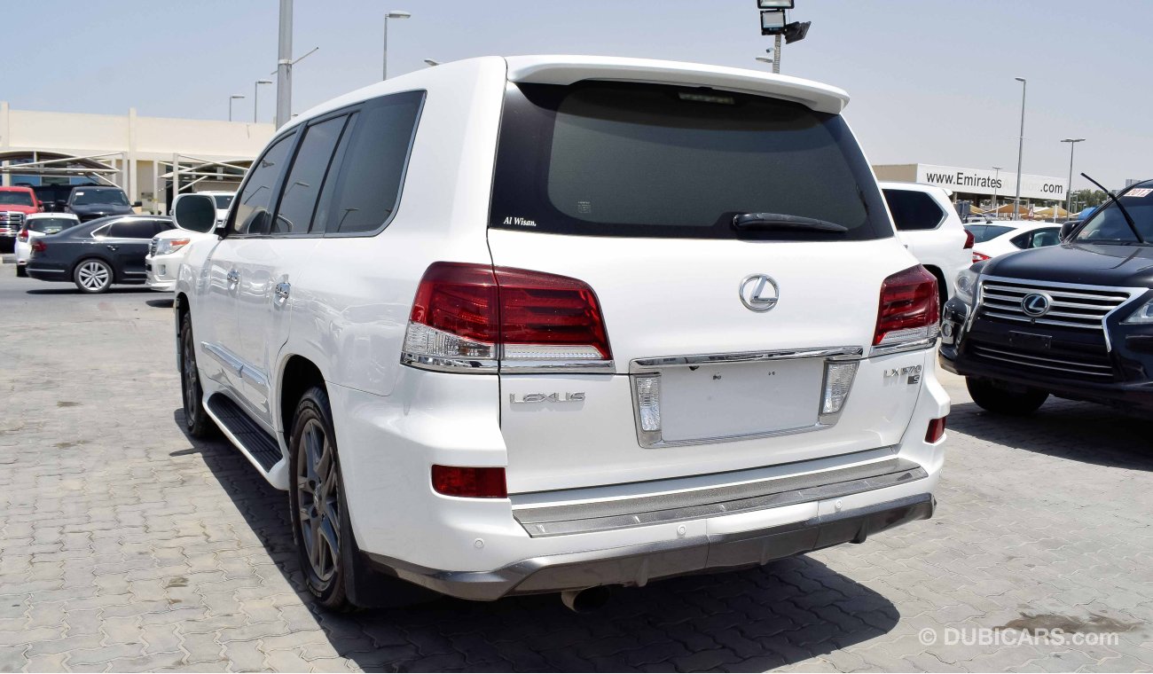 Lexus LX570