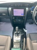 تويوتا فورتونر 2,8 LITER ,DIESEL RIGHT HAND DRIVE PUSH START