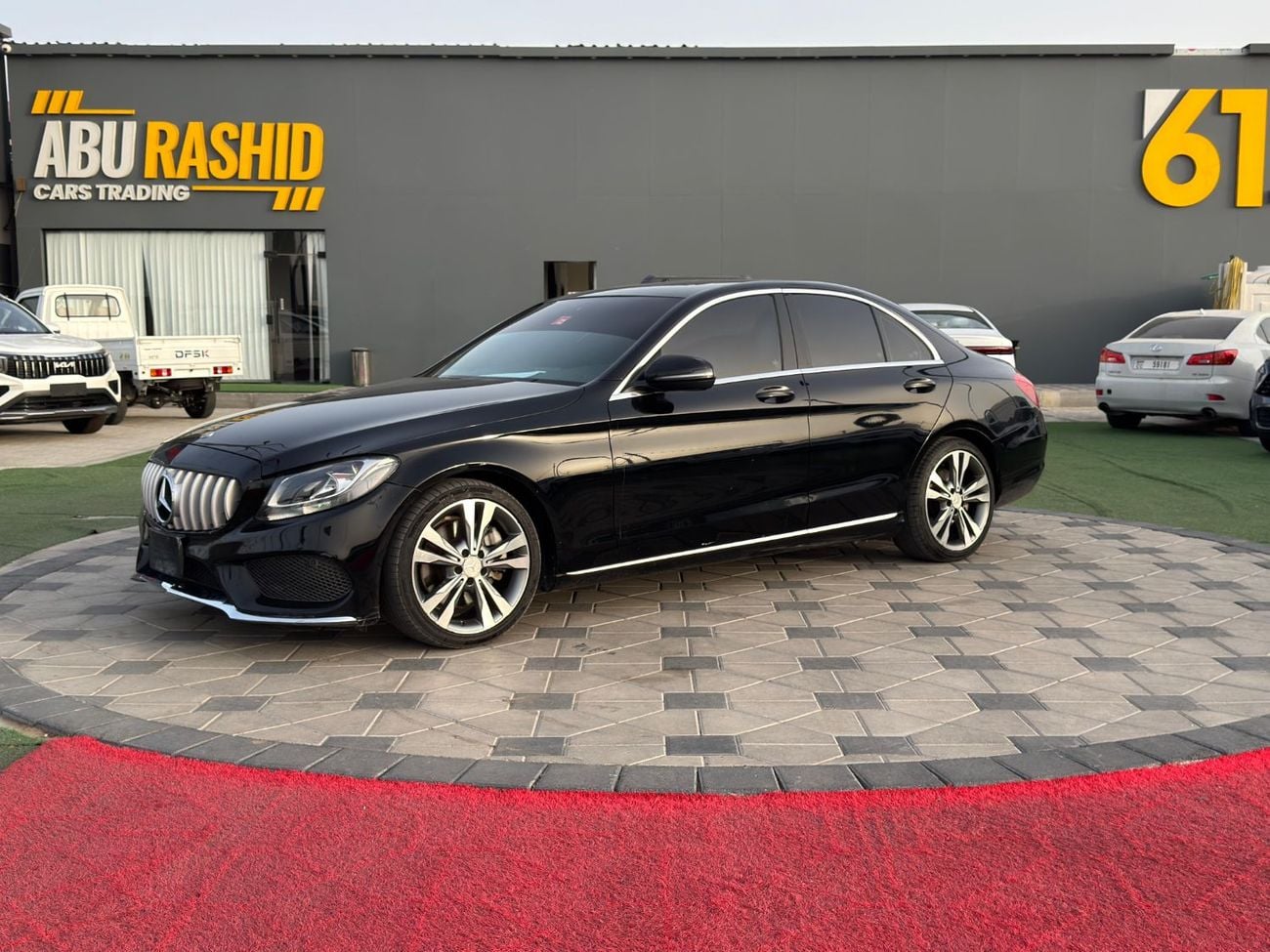 مرسيدس بنز C 300 AMG