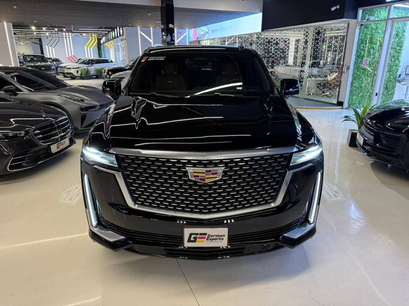 Cadillac Escalade Premium Luxury 6.2L 4WD 2024 Escalade Premium Luxury - Perfect Condition - No accident No paint/ 1st